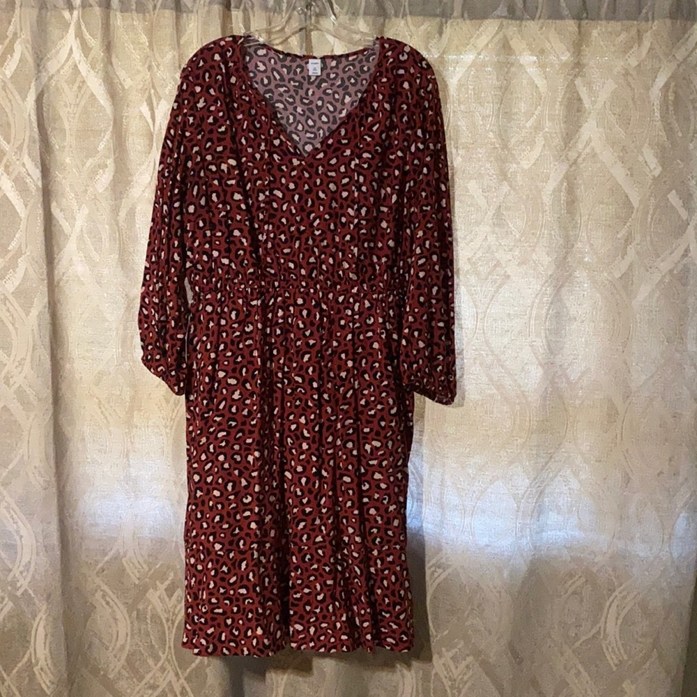 Old Navy Cheetah print dress